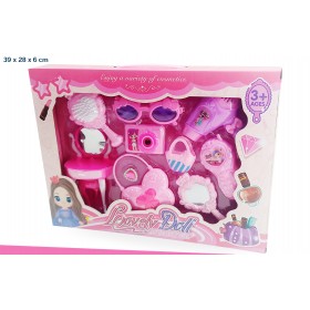 BEAUTY SET IN BOX