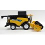 NEW HOLLAND HARVESTER CR9090
