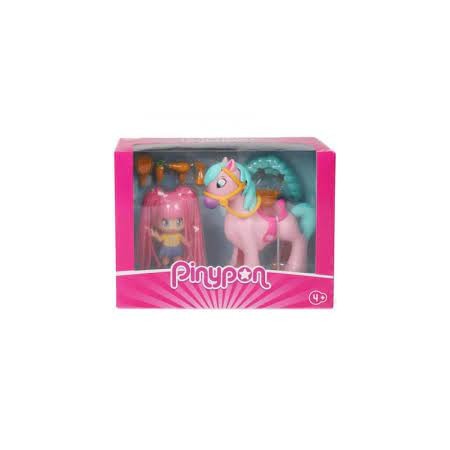 PINYPON HAIR FLOWING IN THE WIND