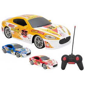 R/C AUTO DA CORSA 7 FUNZIONI C/LUCI 1:16