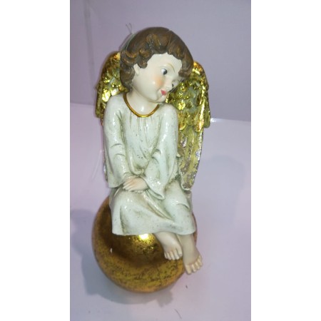 ANGELO OSOTTO SEDUTO SU SFERA