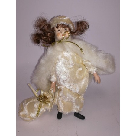 BAMBOLA PICCOLA CON VESTITI E SACCO