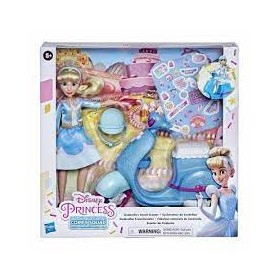 171 155 DPR COMFY CENERENTOLA CON SCOOTER